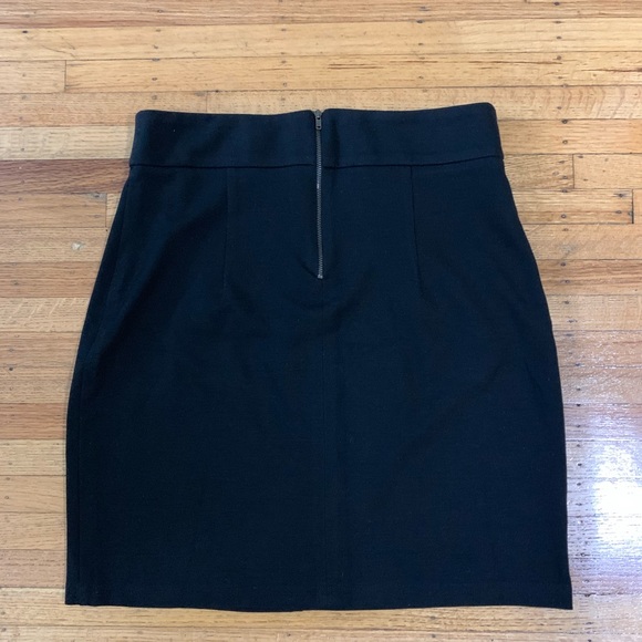 RW & Co Dresses & Skirts - RW & Co black stretch pencil skirt